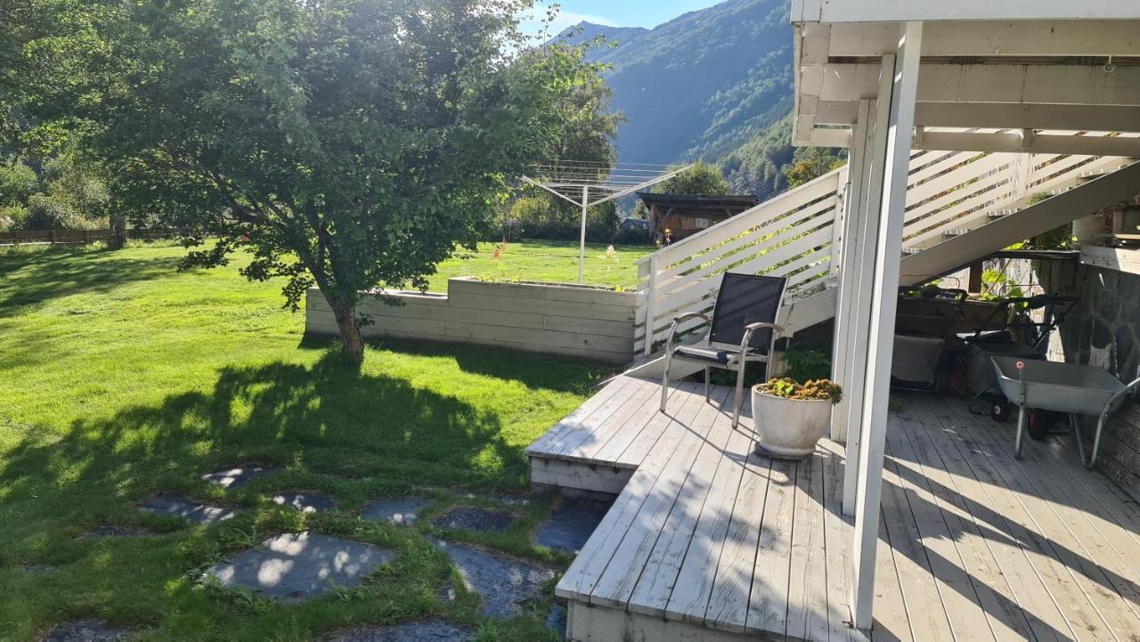 Trolltunga Lodge Odda Kültér fotó
